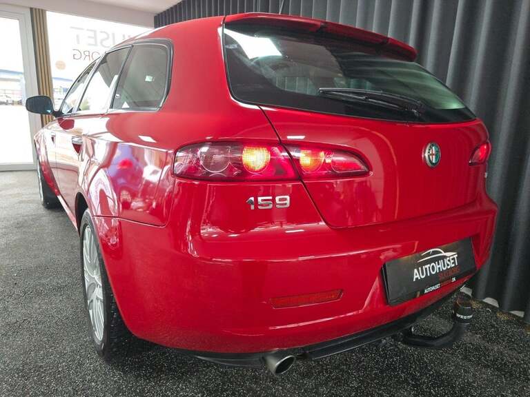 Alfa Romeo 159