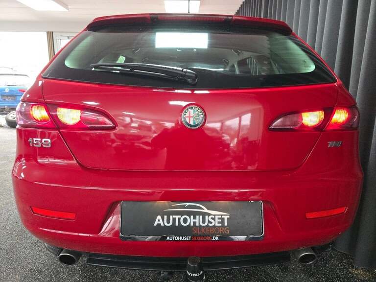 Alfa Romeo 159