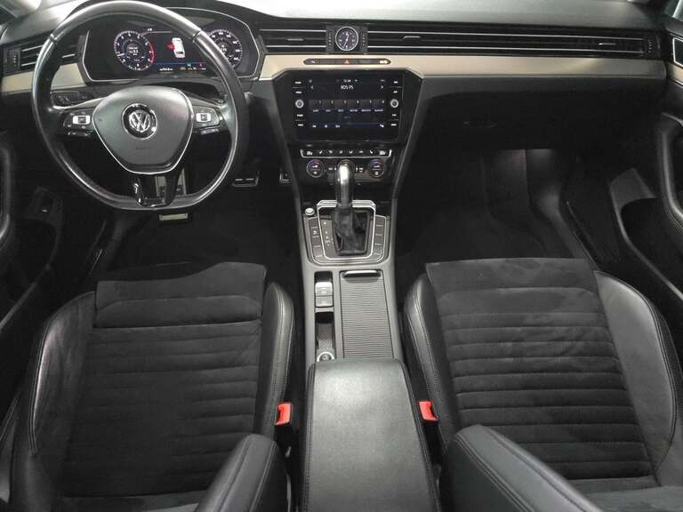 VW Passat