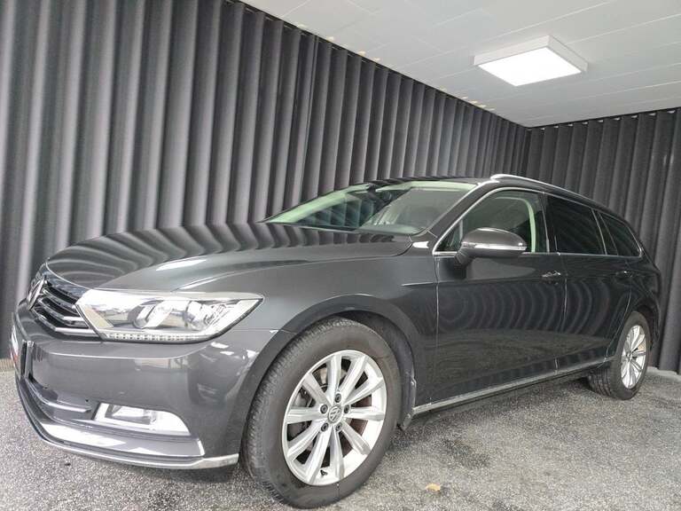 VW Passat