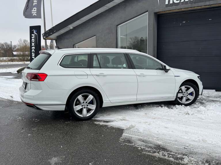VW Passat