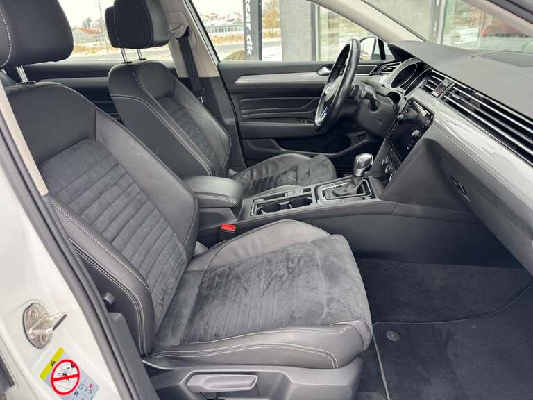 VW Passat