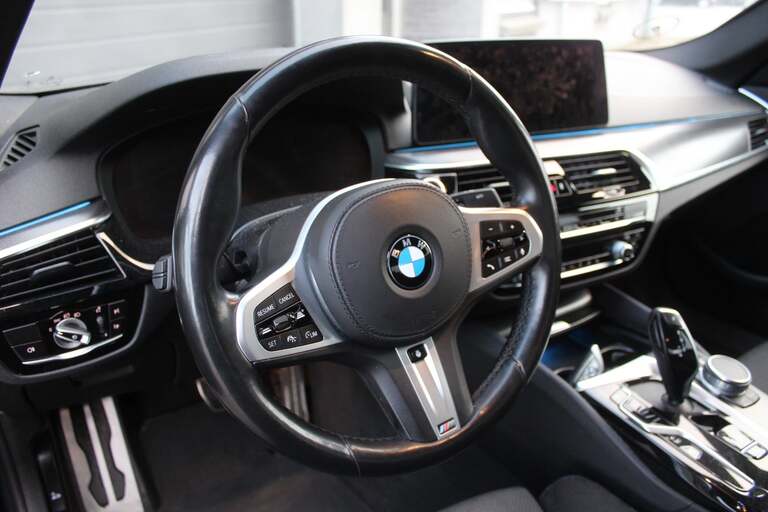 BMW 530e
