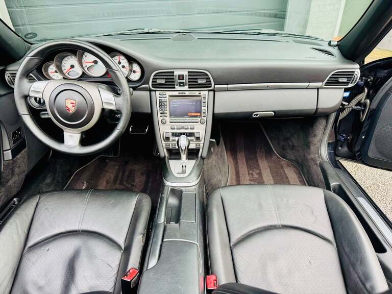 Porsche 911 Carrera S