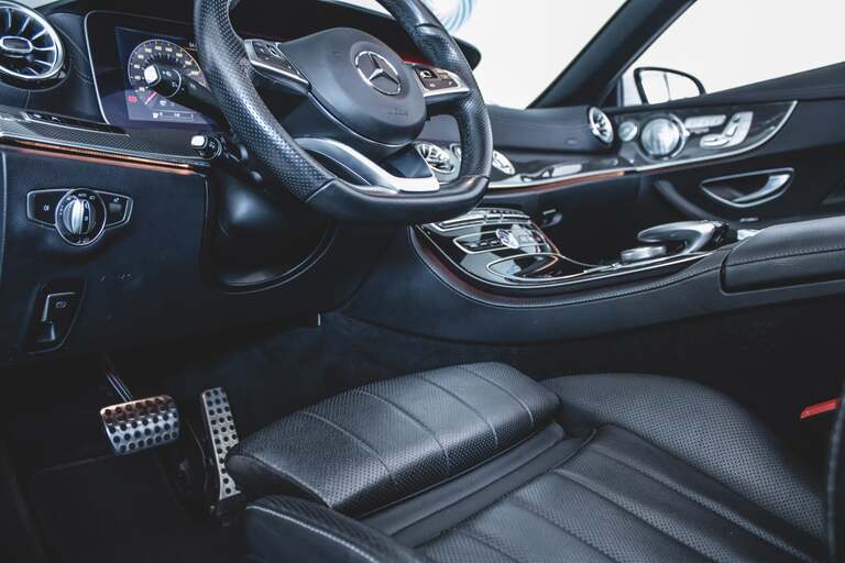 Mercedes E400