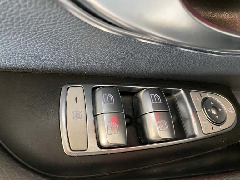 Mercedes E350 e
