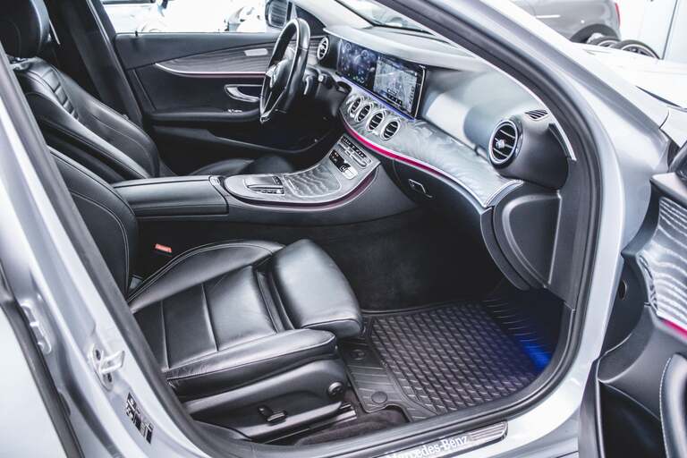 Mercedes E300 de