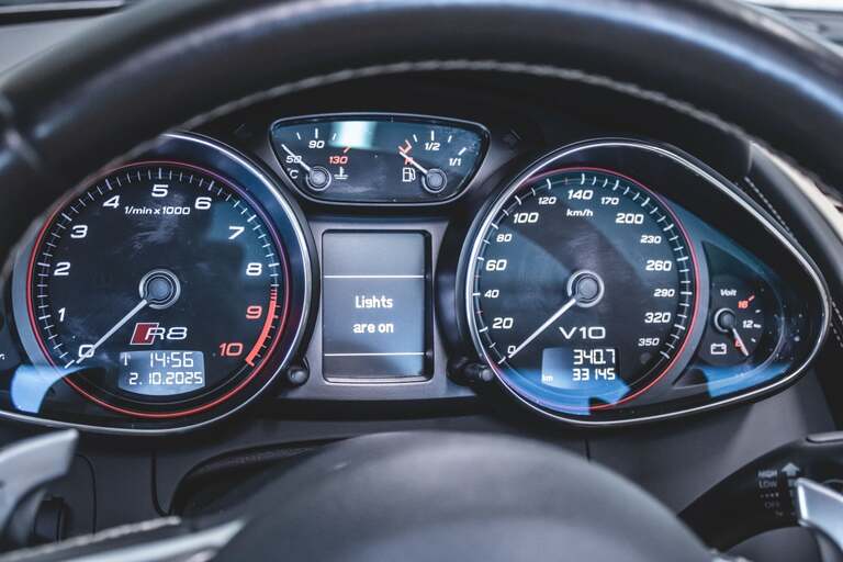 Audi R8