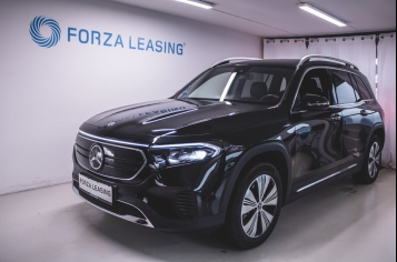 Mercedes EQB300