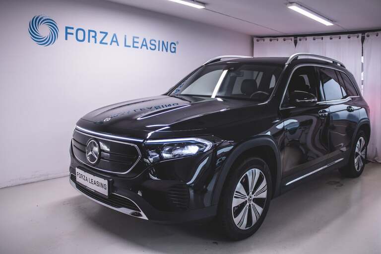 Mercedes EQB300