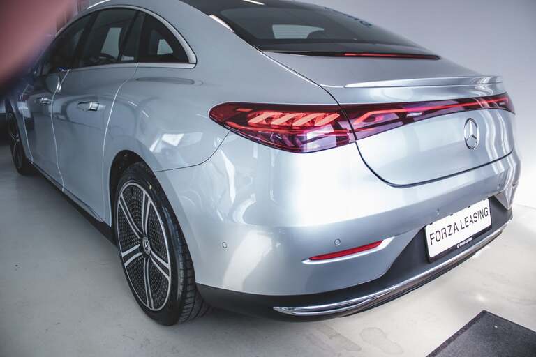 Mercedes EQE350+