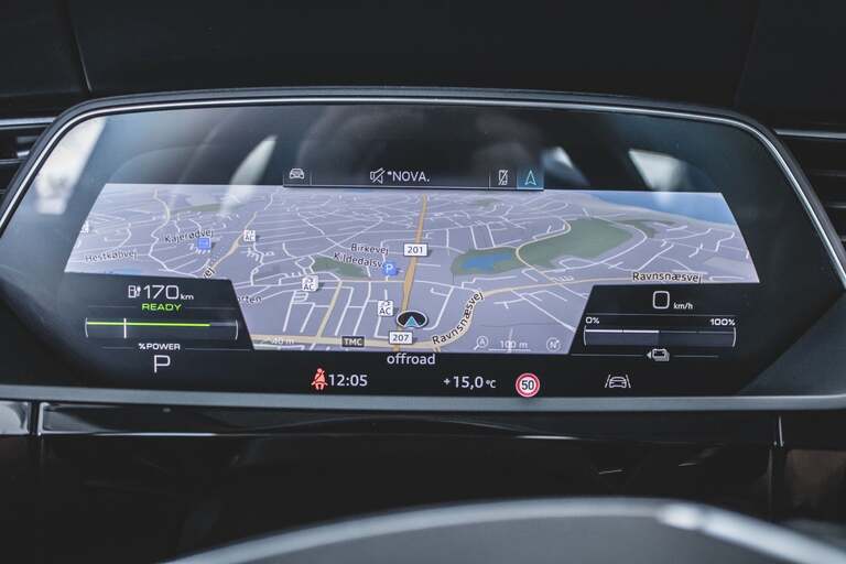 Audi e-tron