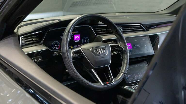 Audi e-tron