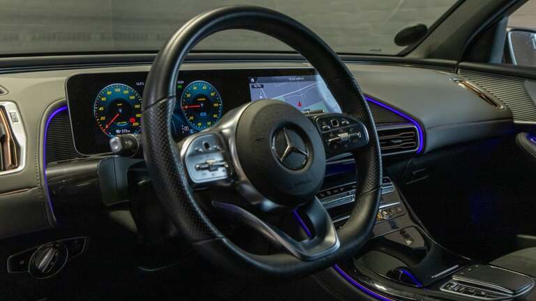 Mercedes EQC400