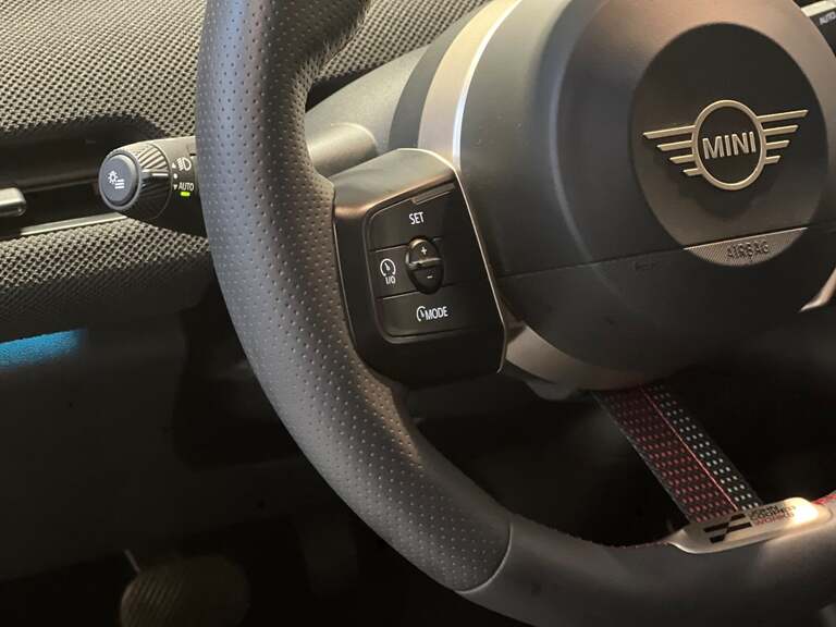 MINI Cooper SE