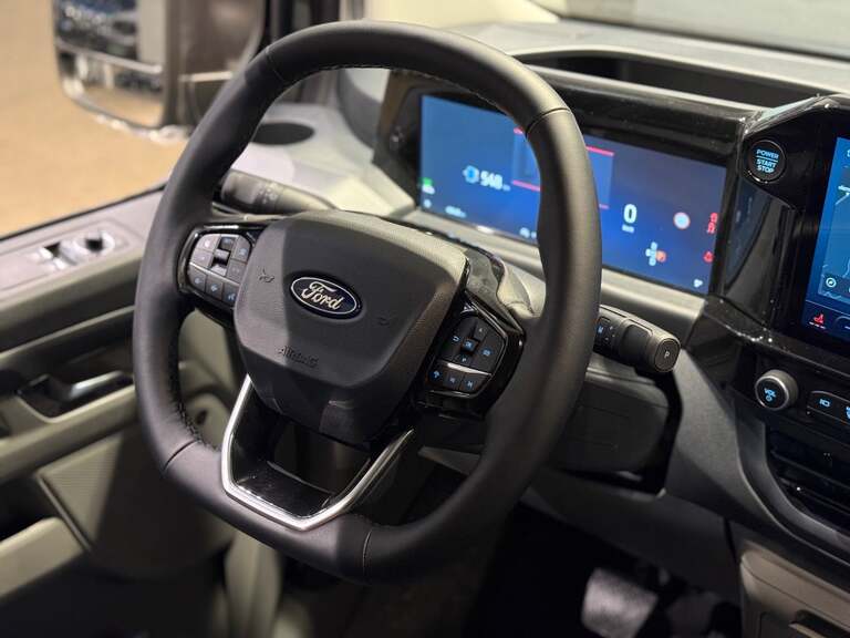 Ford Transit Custom 320L