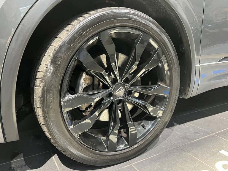 VW Tiguan