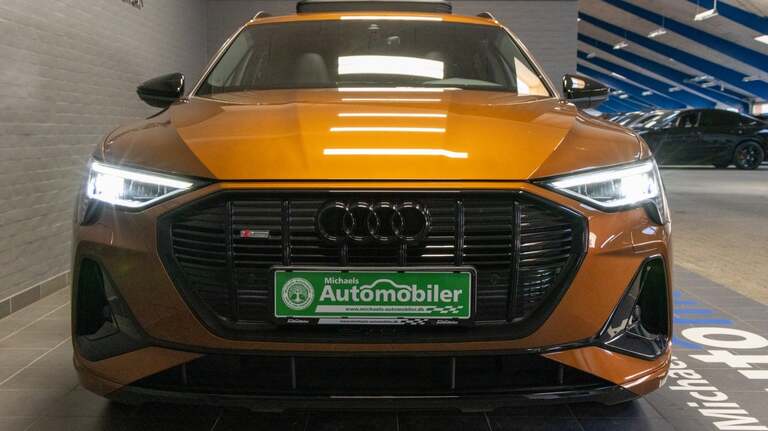 Audi e-tron