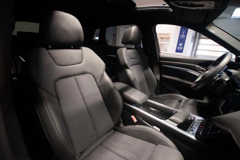 Audi Q8 e-tron