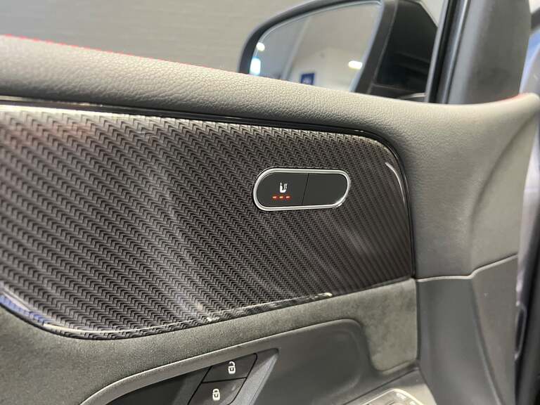Mercedes B200