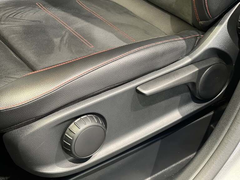 Mercedes B200