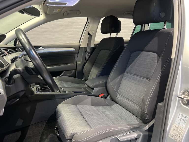 VW Passat