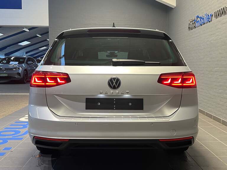 VW Passat