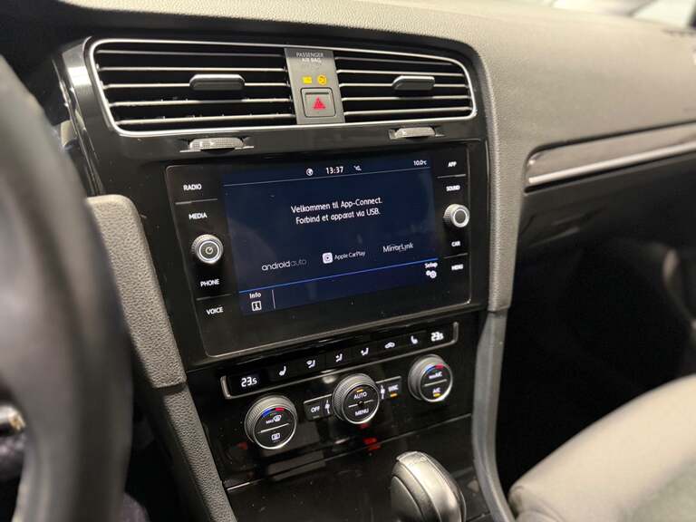 VW Golf VII
