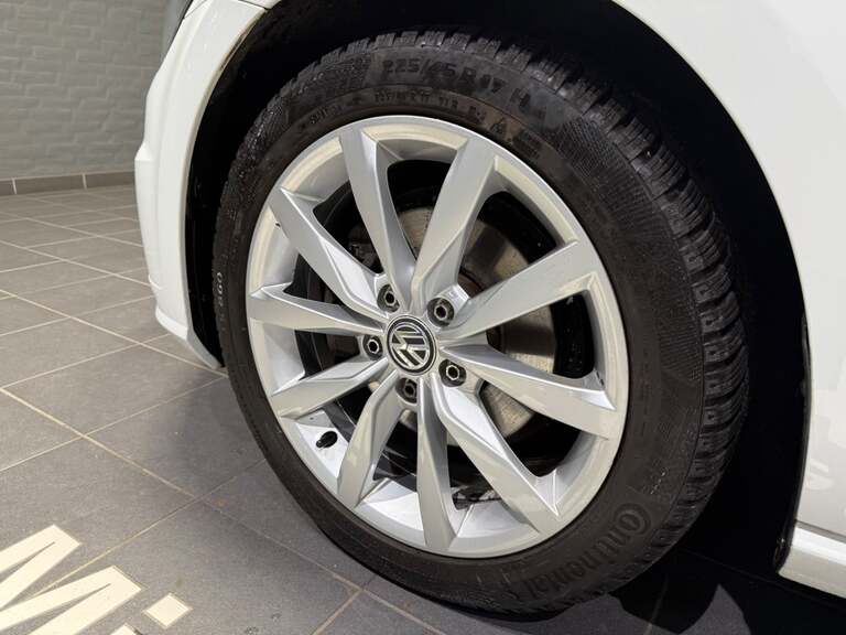 VW Golf VII