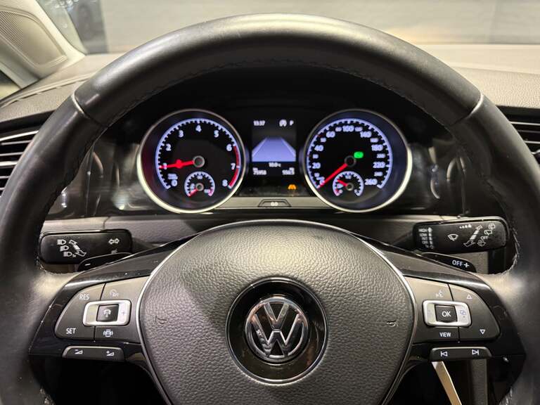 VW Golf VII