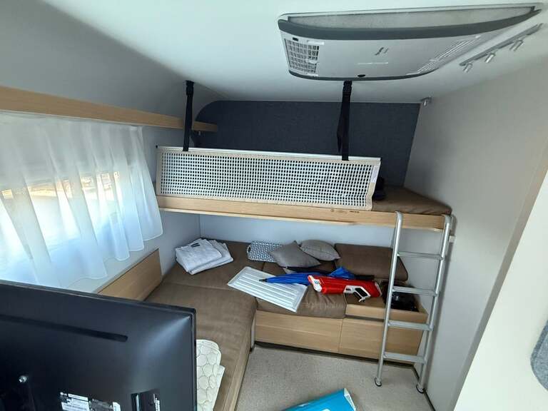 Adria 673 PK