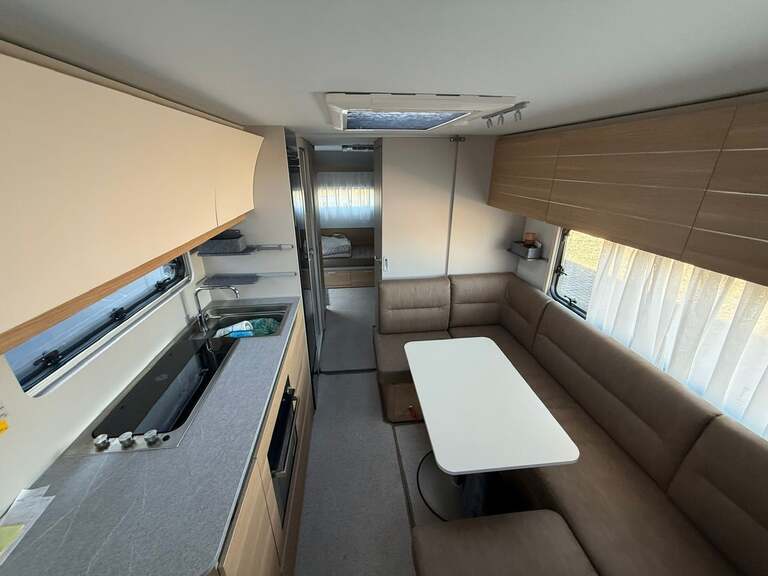Adria 673 PK