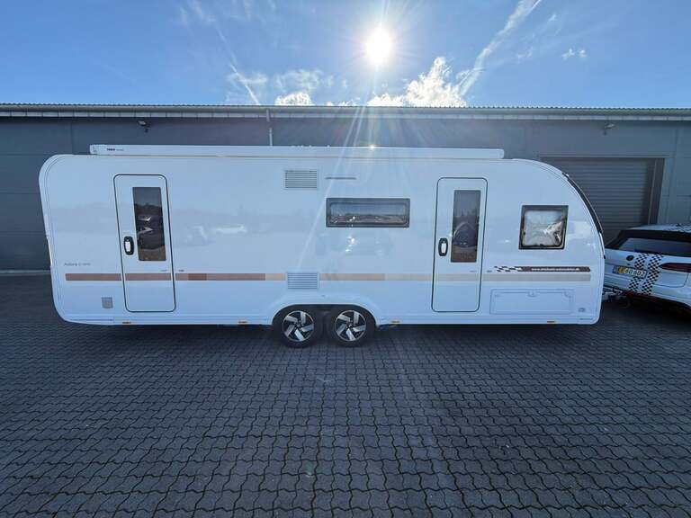 Adria 673 PK