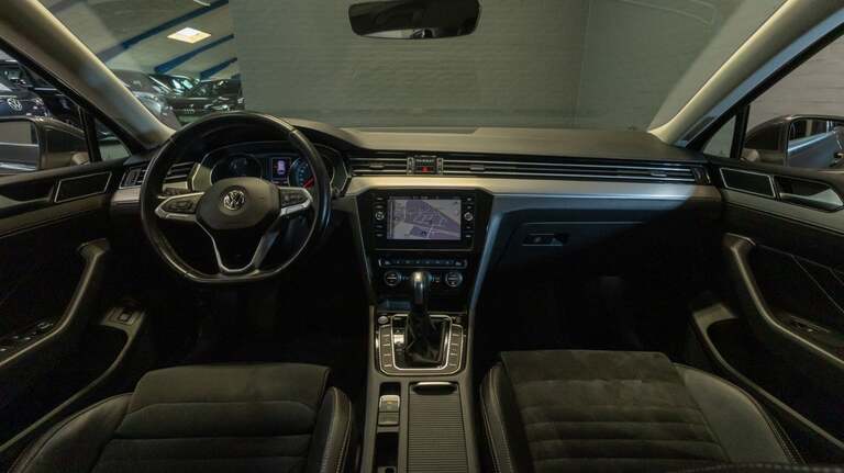 VW Passat