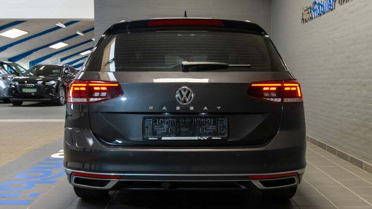 VW Passat