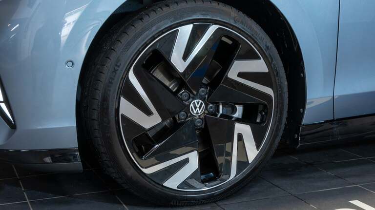 VW ID.7