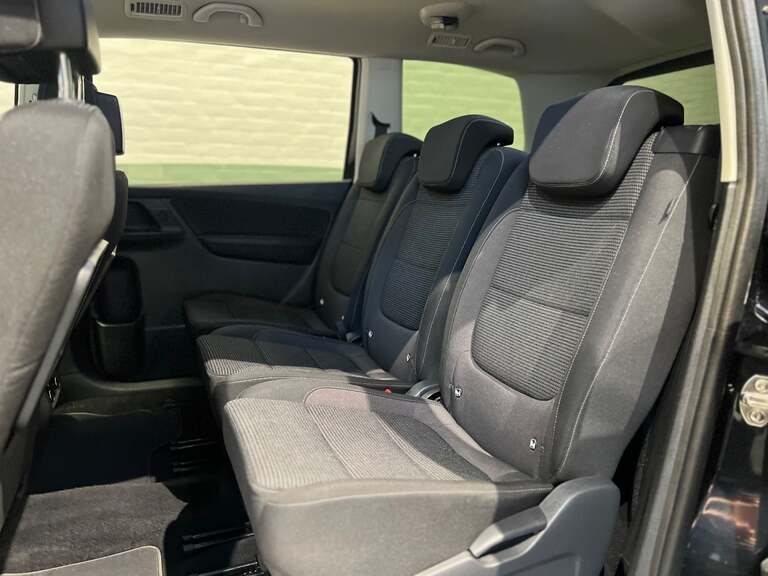 VW Sharan