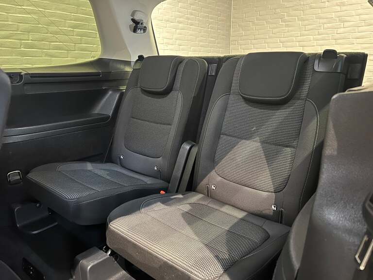 VW Sharan