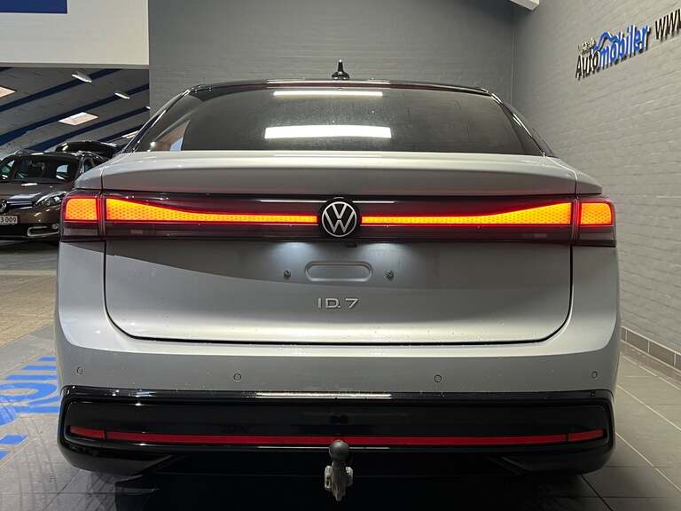 VW ID.7