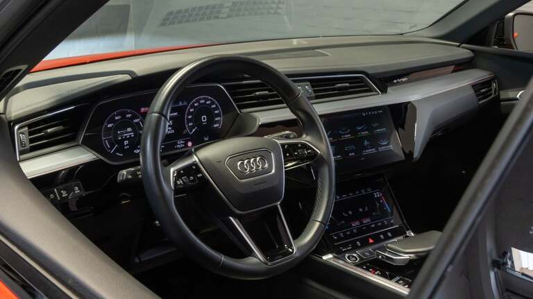Audi e-tron