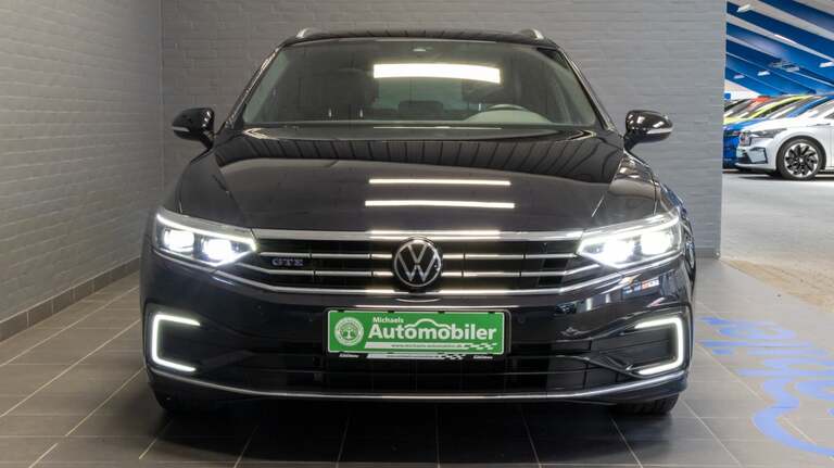 VW Passat