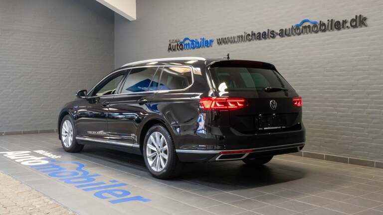 VW Passat