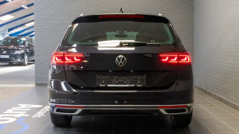 VW Passat