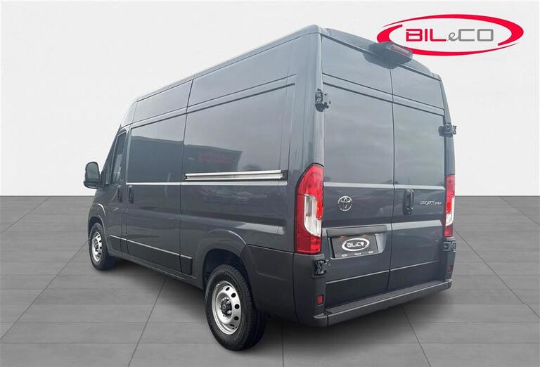 Toyota Proace Max