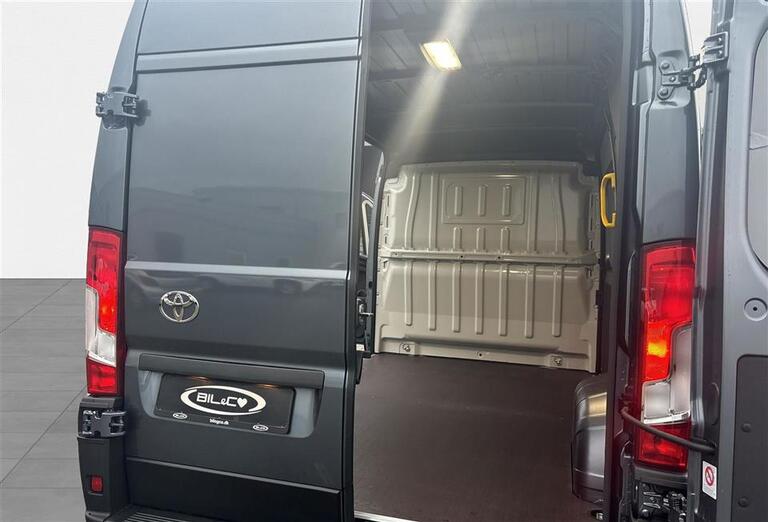 Toyota Proace Max