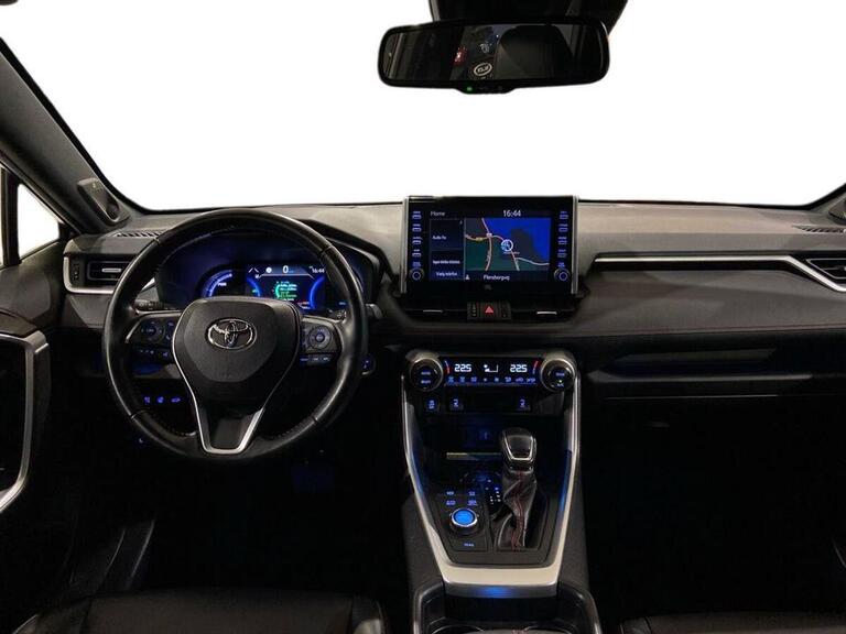Toyota RAV4 Plug-in