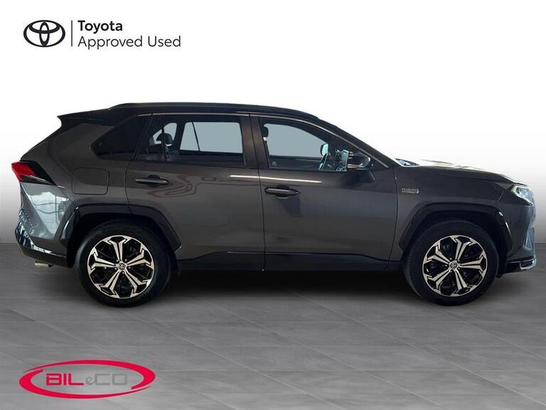 Toyota RAV4 Plug-in