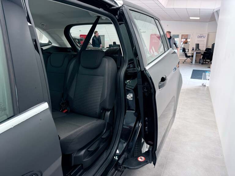 Ford Grand C-MAX