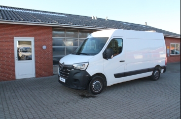 Renault Master IV T33