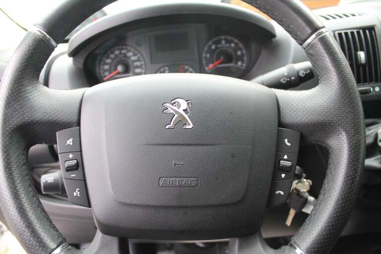 Peugeot Boxer 333